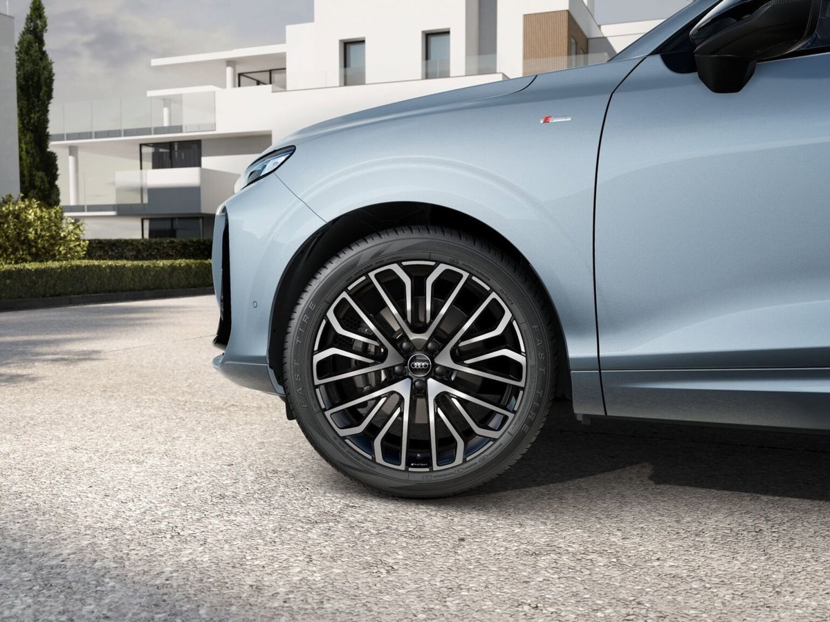 Audi Q3 Sportback 35 TDI S line edition (6)