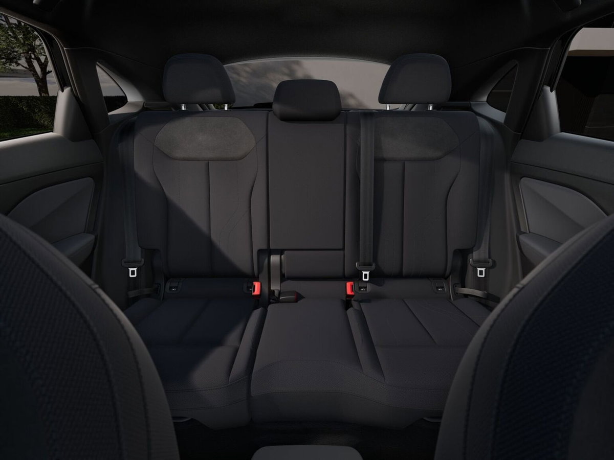 Audi Q3 Sportback 35 TDI S line edition (9)