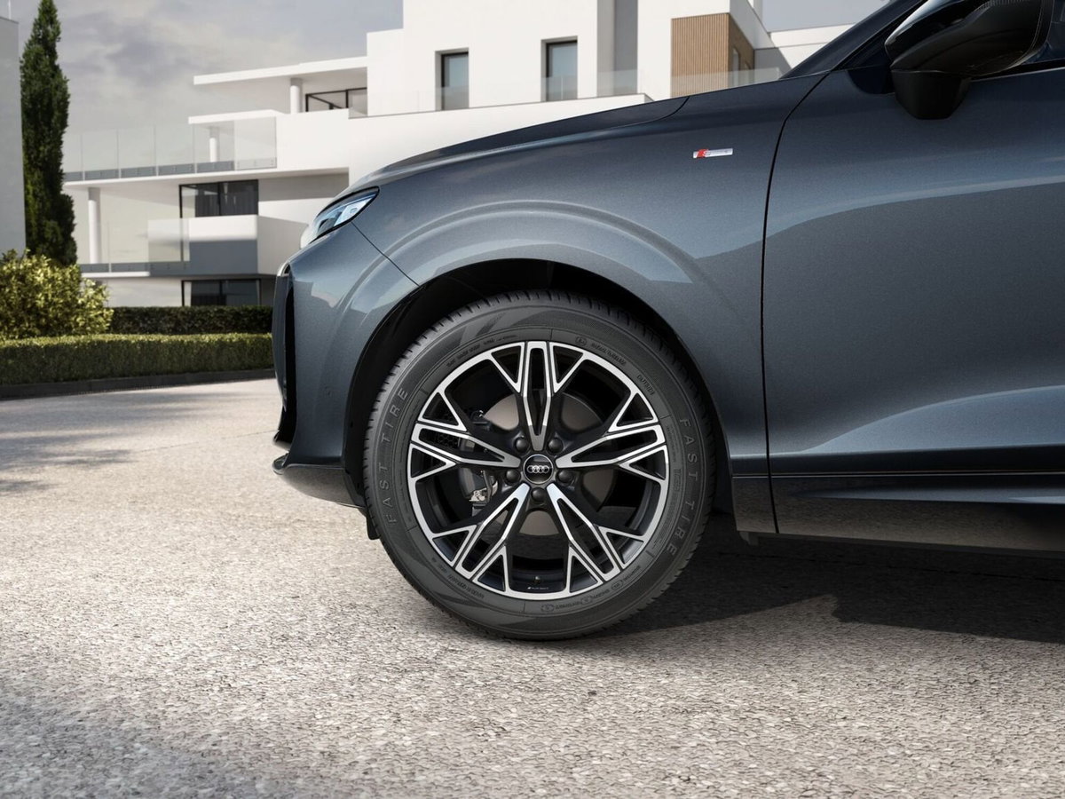 Audi Q3 Sportback 35 TDI S line edition (6)