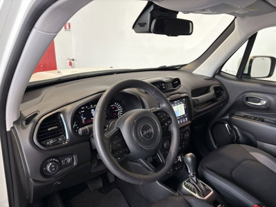 Jeep Renegade 1.3 T4 190CV PHEV 4xe AT6 Business Plus (11)