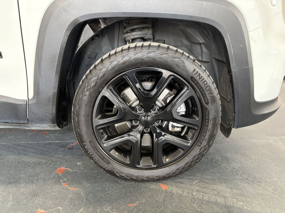 Jeep Renegade 1.3 T4 190CV PHEV 4xe AT6 Business Plus (9)