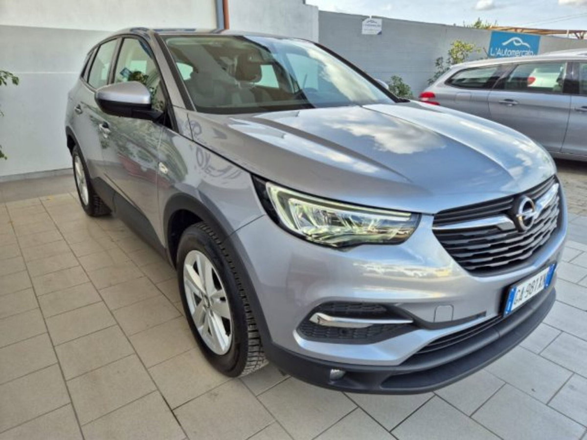 Opel Grandland X 1.5 diesel Ecotec Start&Stop Advance (2)