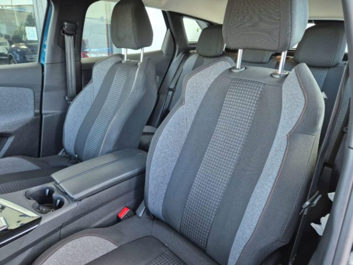 Peugeot 3008 BlueHDi 130 S&S EAT8 Active Pack (7)