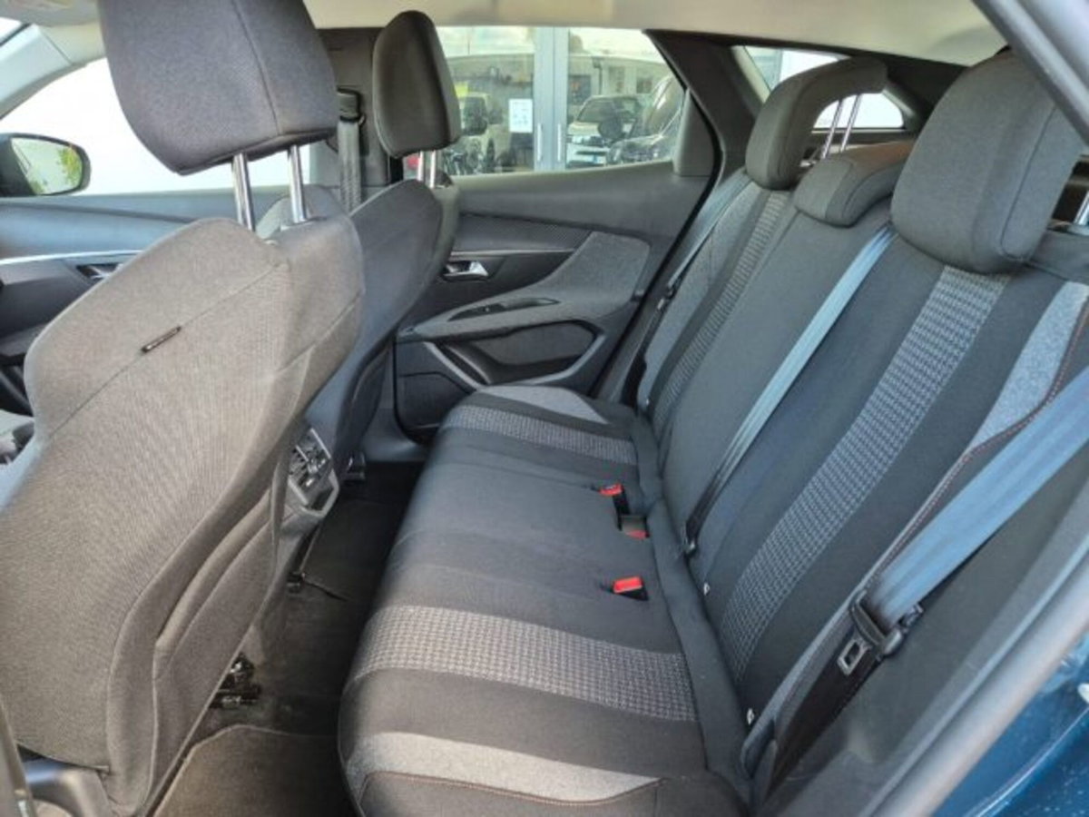 Peugeot 3008 BlueHDi 130 S&S EAT8 Active Pack (8)