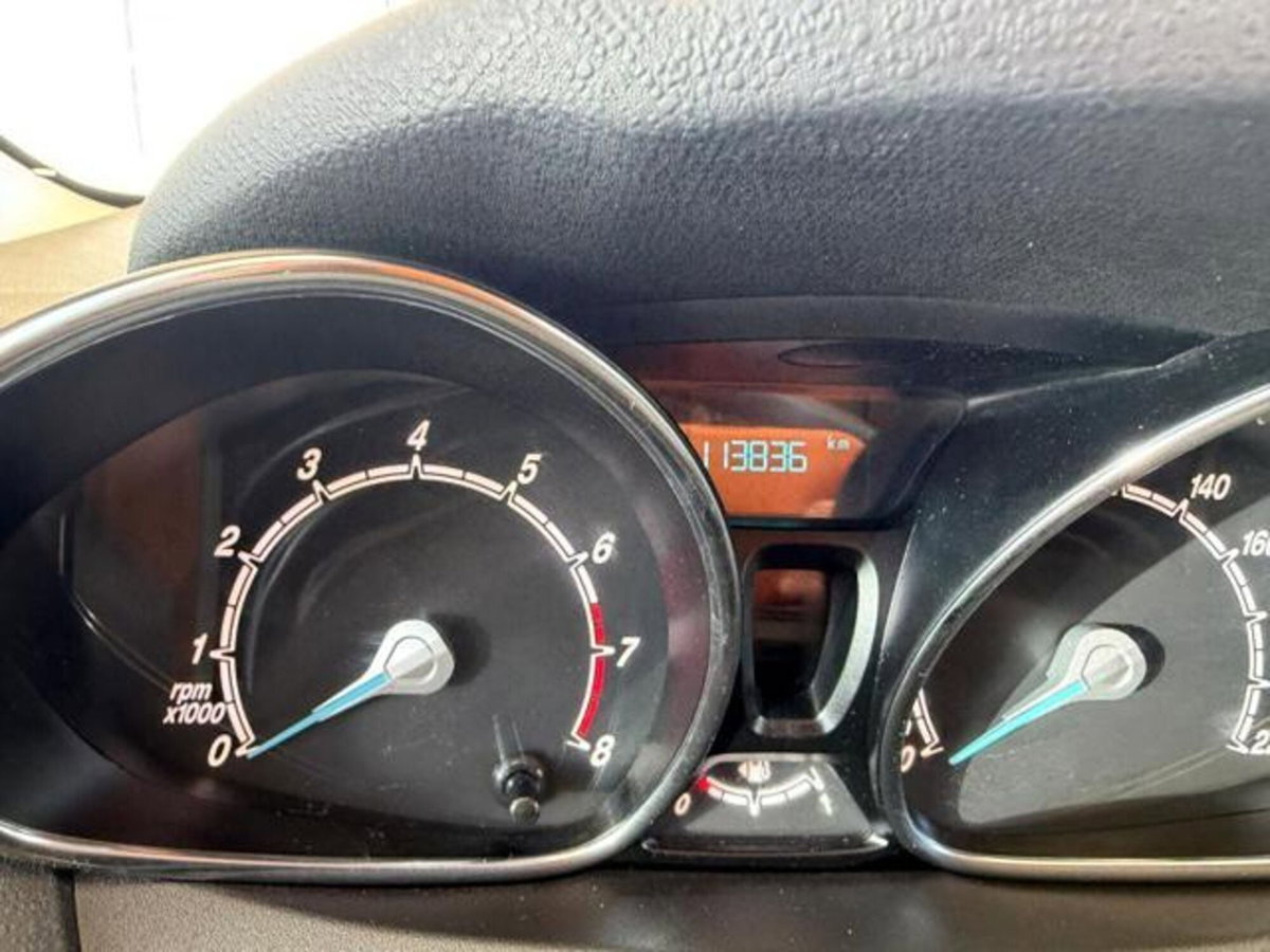 Ford Fiesta 1.0 EcoBoost 100CV 3 porte Titanium (12)