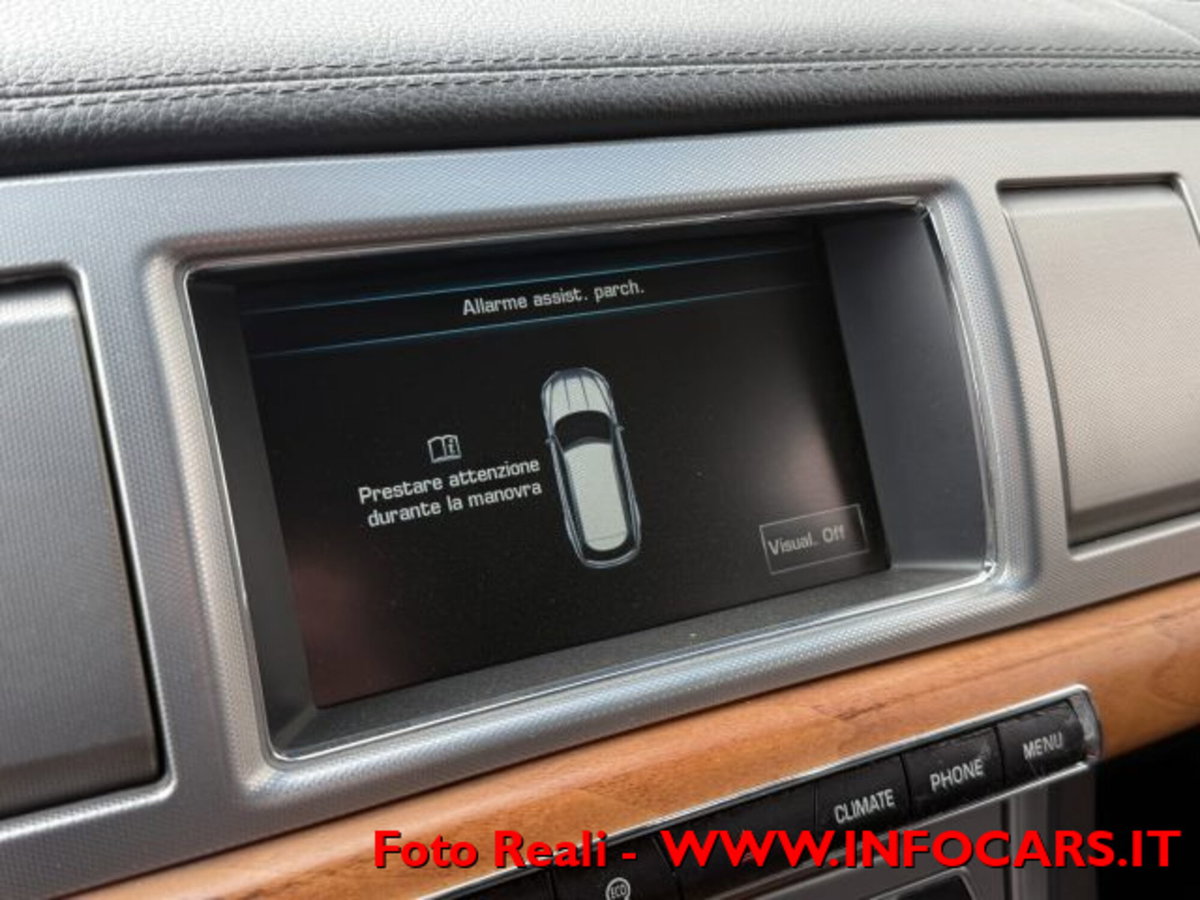Jaguar XF Sportbrake 2.2 D 200 CV Portfolio (16)