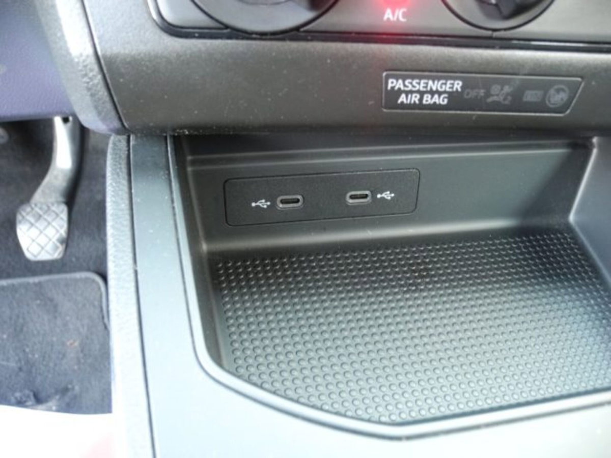 SEAT Ibiza 1.0 mpi Style 80cv (10)
