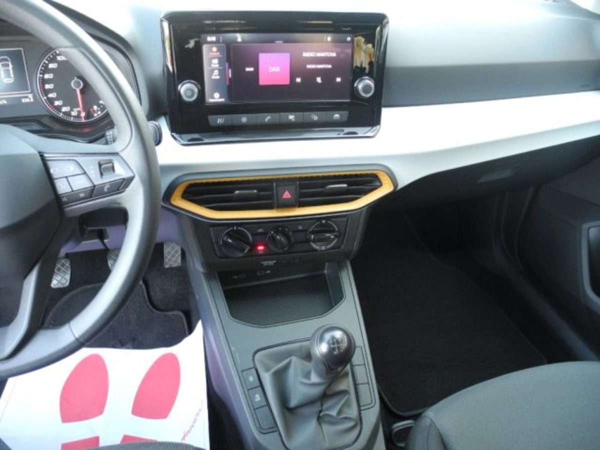 SEAT Ibiza 1.0 mpi Style 80cv (7)