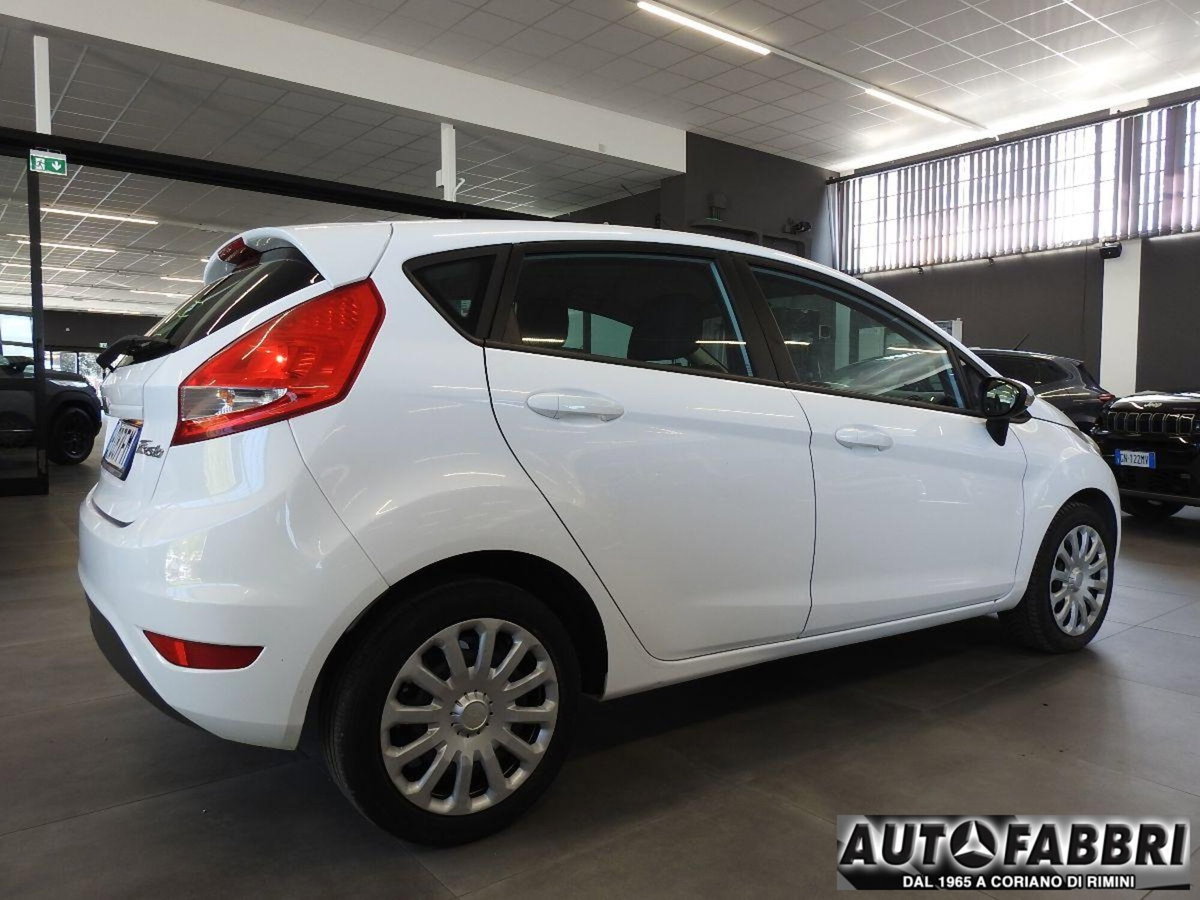 Ford Fiesta 1.4 TDCi 5p. Ambiente (6)
