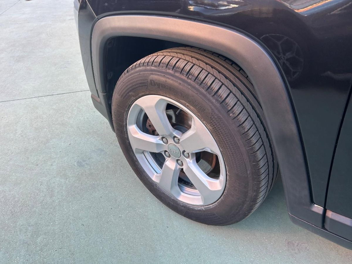 Jeep Compass 1.6 Multijet II 2WD Business (5)