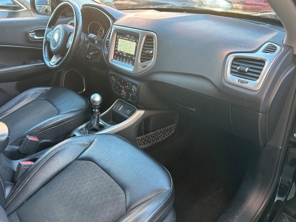 Jeep Compass 1.6 Multijet II 2WD Business (8)