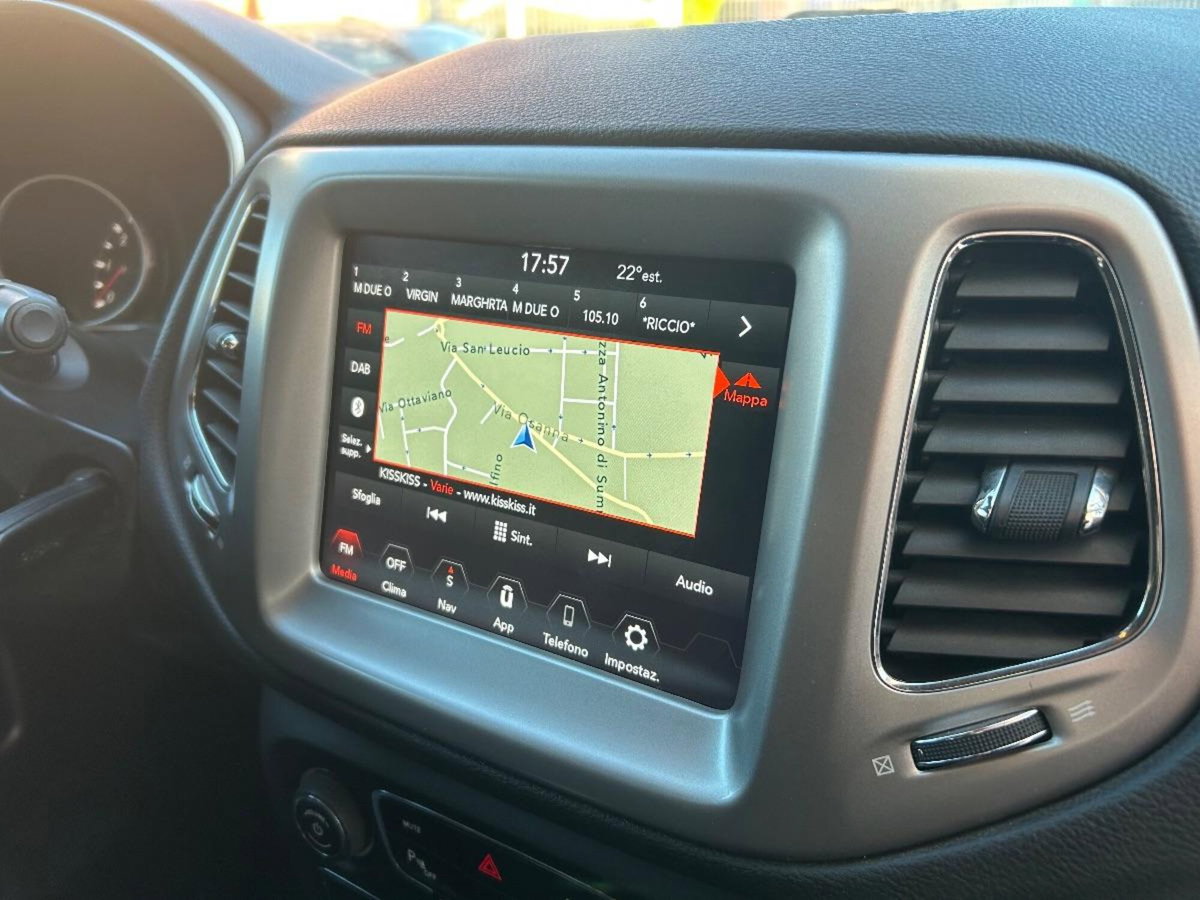 Jeep Compass 1.6 Multijet II 2WD Business (9)