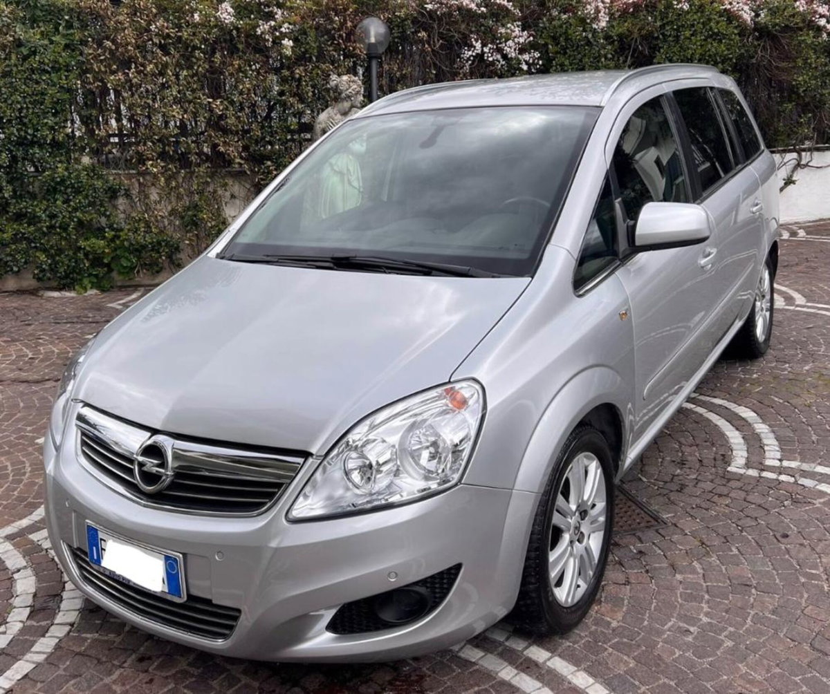 Opel Zafira 1.7 CDTI 125CV Cosmo (10)