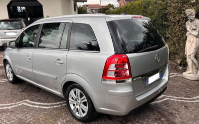 Opel Zafira 1.7 CDTI 125CV Cosmo (2)
