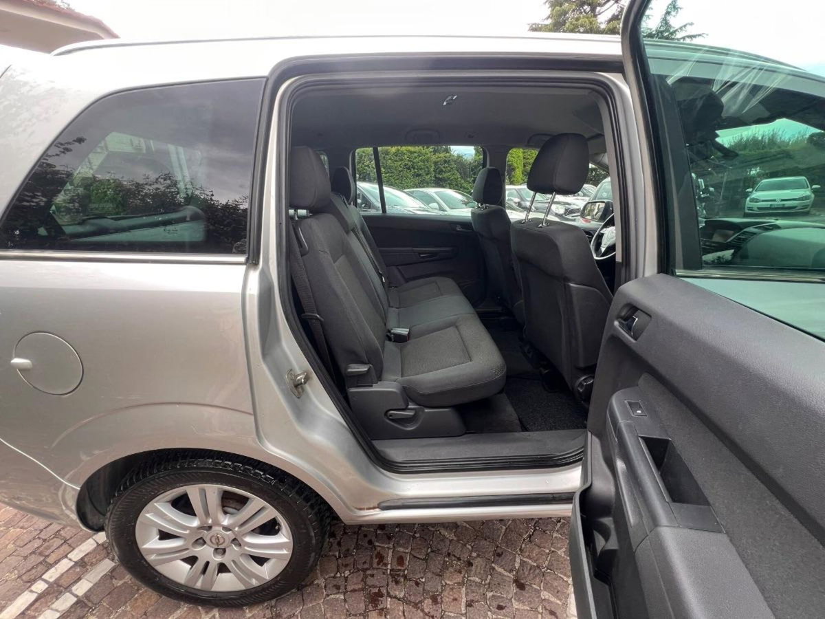 Opel Zafira 1.7 CDTI 125CV Cosmo (5)