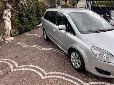 Opel Zafira 1.7 CDTI 125CV Cosmo (7)