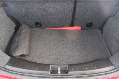 Lancia Ypsilon 1.2 69 CV 5 porte GPL Ecochic Alberta Ferretti (15)