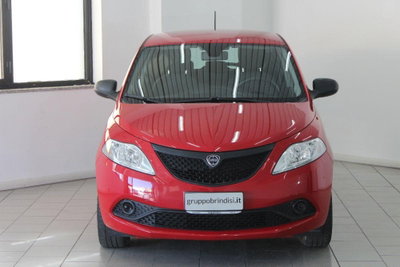 Lancia Ypsilon 1.2 69 CV 5 porte GPL Ecochic Alberta Ferretti (3)