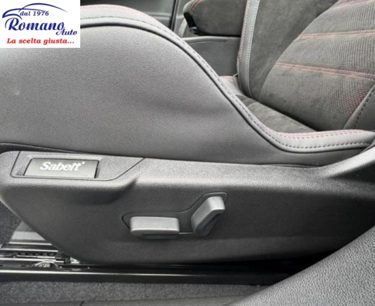 Alfa Romeo Junior elettrica Speciale 156cv (15)