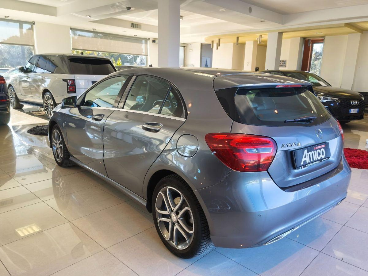 Mercedes-Benz Classe A 180 CDI Sport (7)