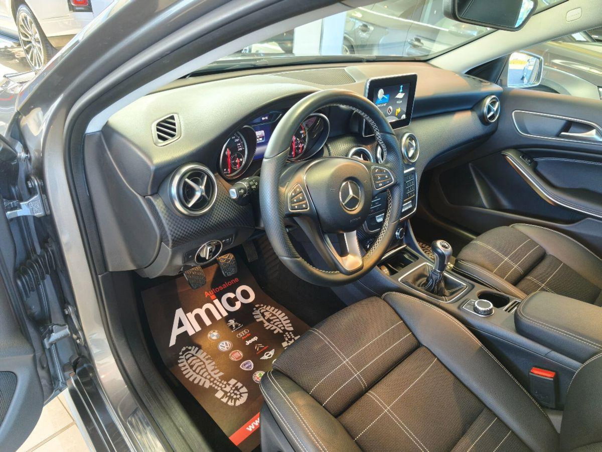 Mercedes-Benz Classe A 180 CDI Sport (9)