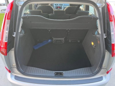 Ford C-Max 1.6 TDCi 110 CV Titanium DPF (16)
