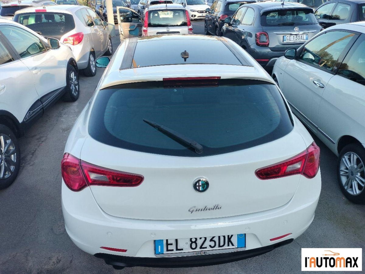 Alfa Romeo Giulietta 1.4 Turbo multiair Progression CL 170cv (7)