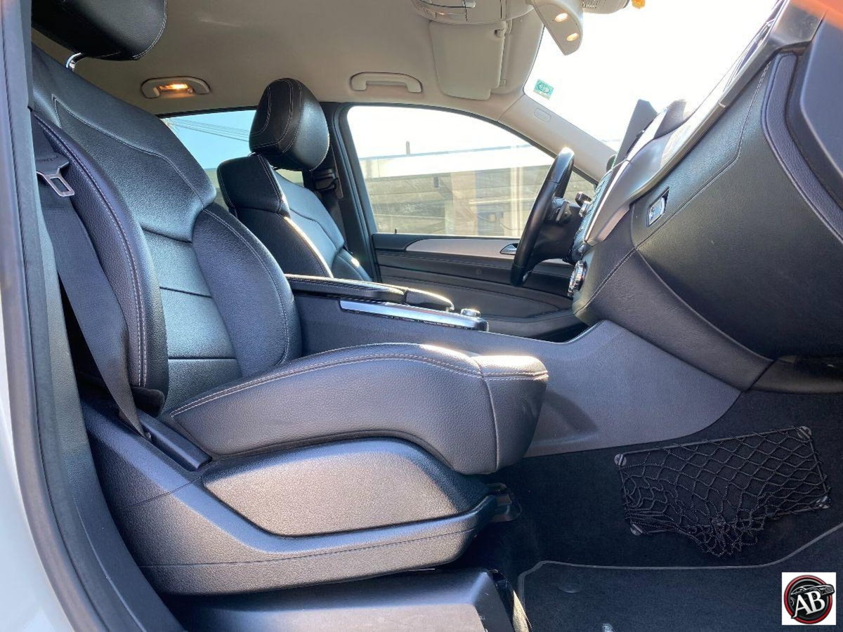Mercedes-Benz Classe ML 250 BlueTEC 4Matic Sport (16)