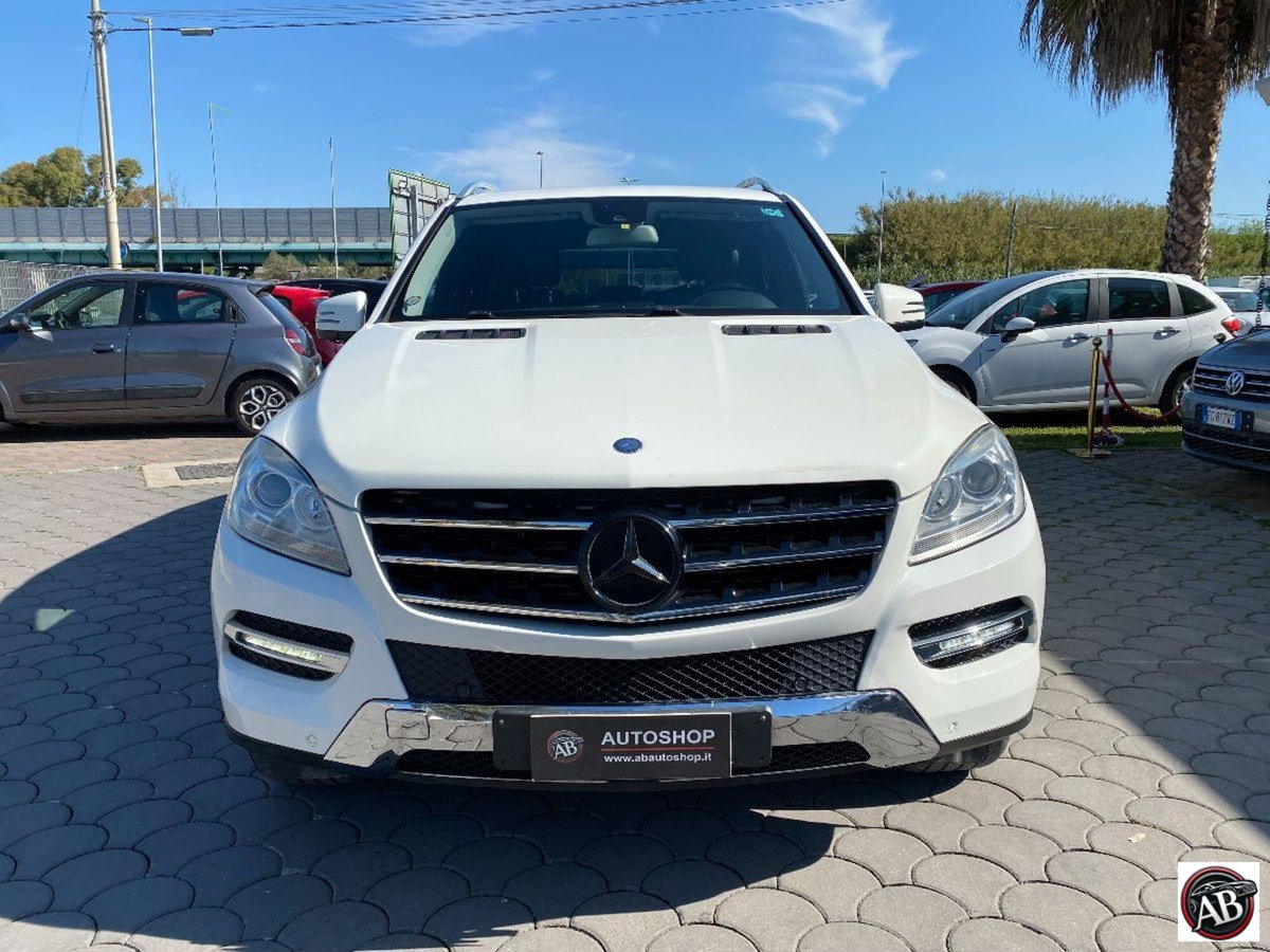 Mercedes-Benz Classe ML 250 BlueTEC 4Matic Sport (3)