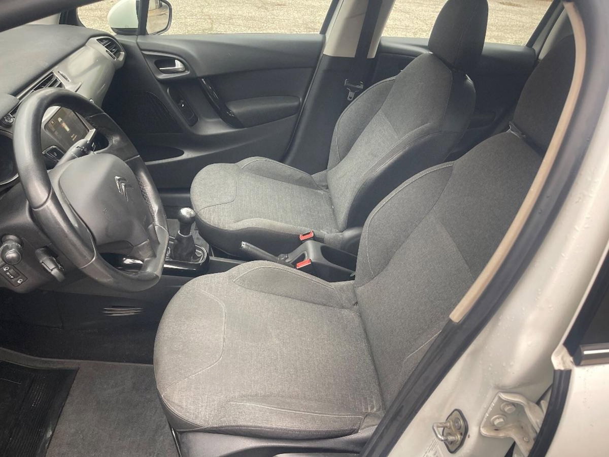 Citroen C3 PureTech 82 Live Edition (10)