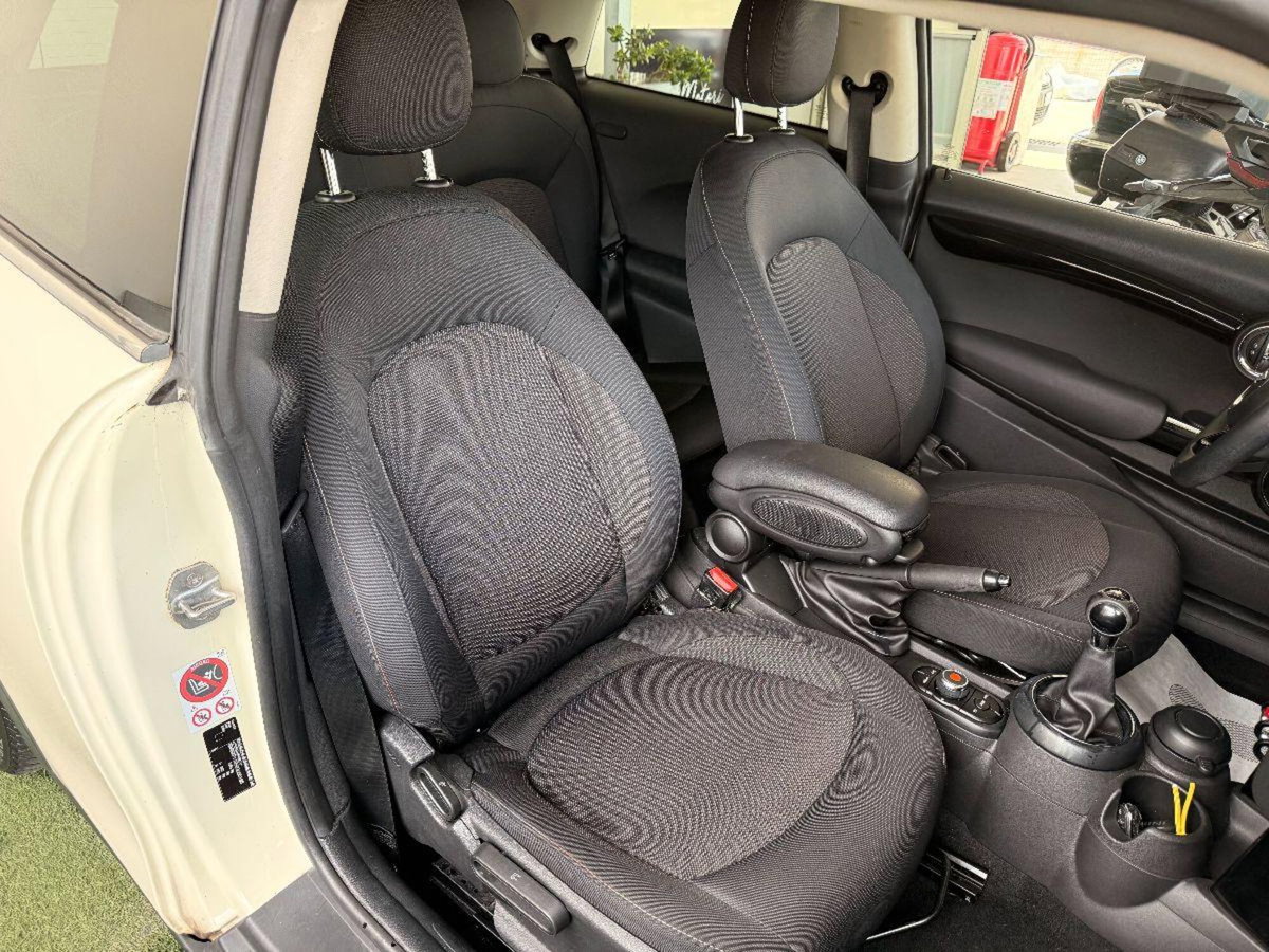MINI Mini 1.2 One 75 CV (11)