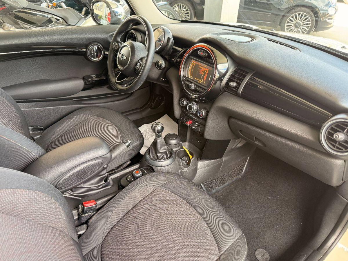 MINI Mini 1.2 One 75 CV (12)