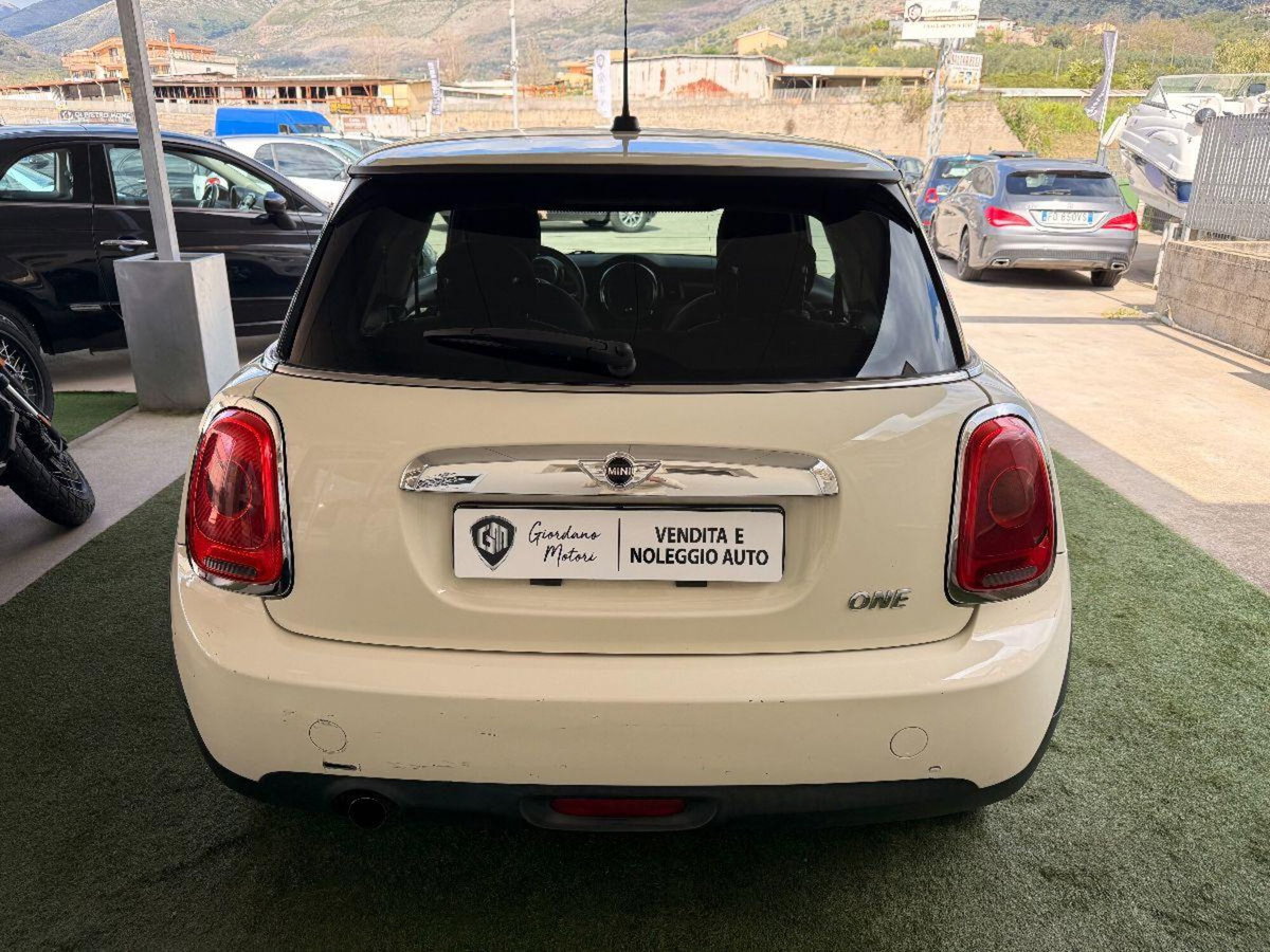 MINI Mini 1.2 One 75 CV (5)
