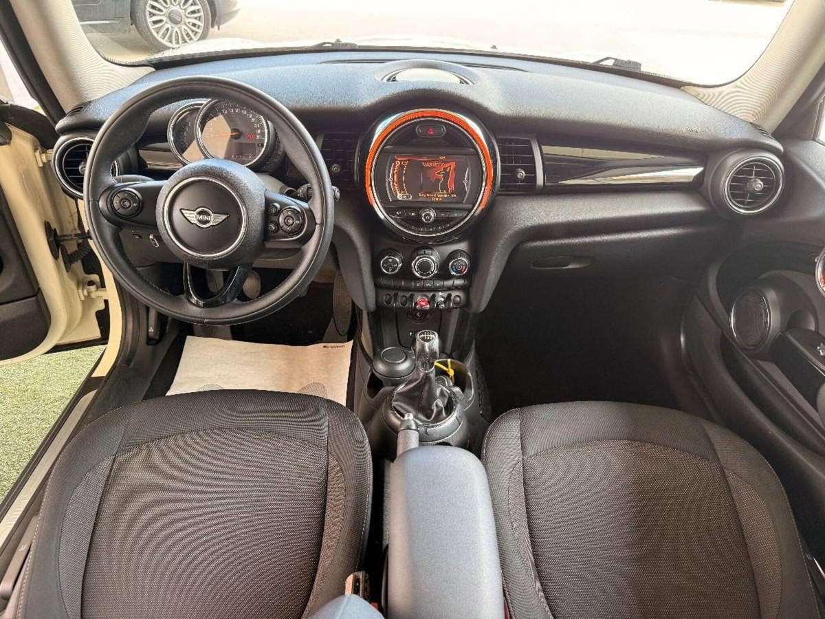 MINI Mini 1.2 One 75 CV (7)