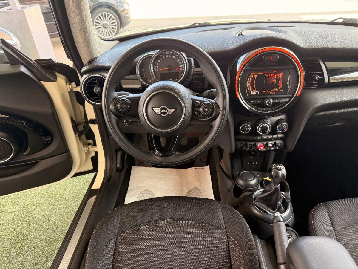 MINI Mini 1.2 One 75 CV (8)