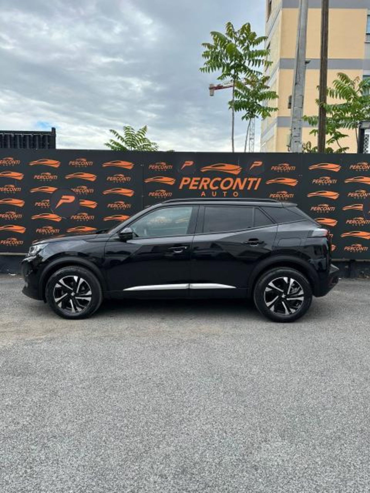 Peugeot 2008 PureTech 130 S&S GT (2)