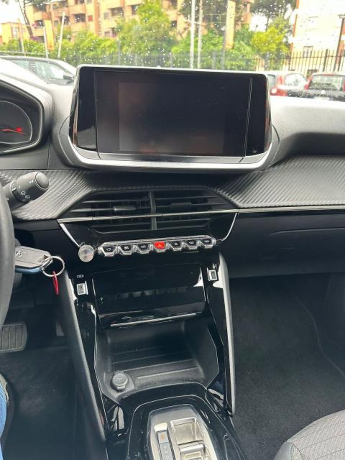 Peugeot 2008 PureTech 130 S&S GT (9)