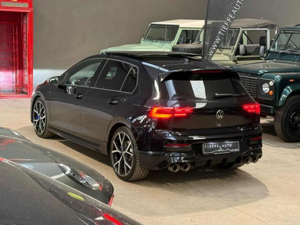 Volkswagen Golf 2.0 TSI R DSG 4Motion (6)