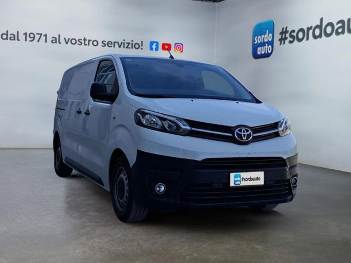 Toyota Proace 1.5D 120CV S&S PL-TN Furgone Medium 5p.10q Active (3)