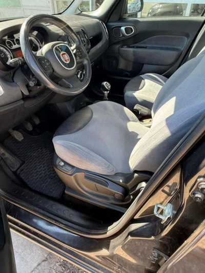 Fiat 500L Living 1.6 Multijet 105 CV Lounge (11)