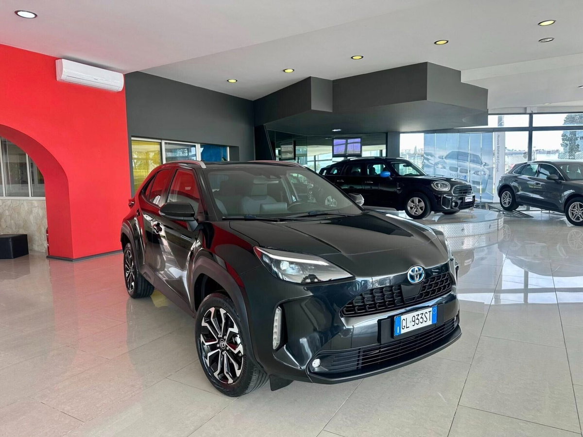 Toyota Yaris Cross 1.5 Hybrid 5p. E-CVT Trend (4)