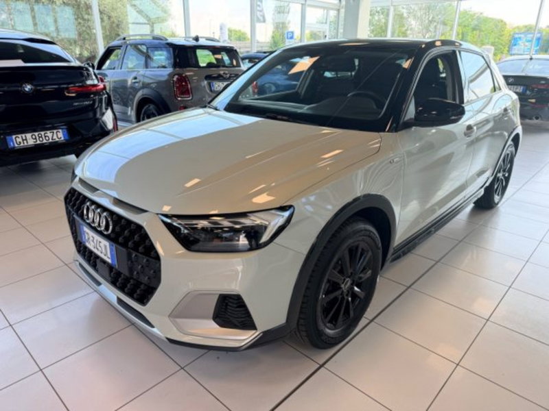 Audi A1 allstreet allstreet 30 TFSI S tronic Identity Contrast