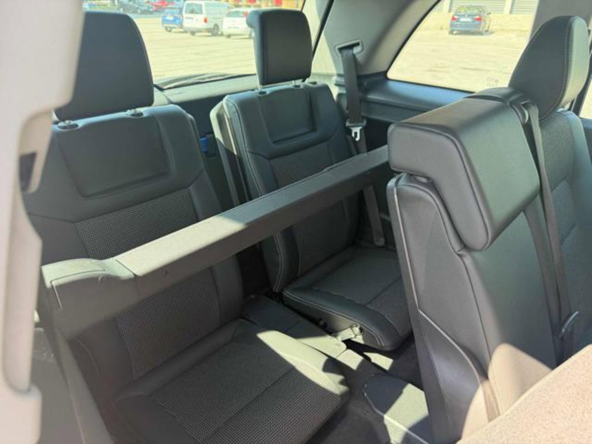 Opel Zafira 1.8 16V GPL-TECH Cosmo (8)