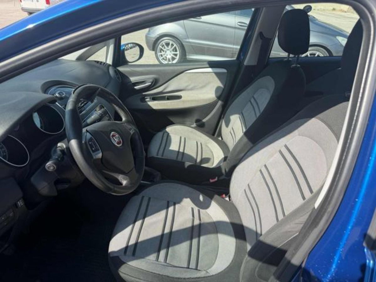 Fiat Punto Evo 1.4 5 porte Emotion GPL (4)