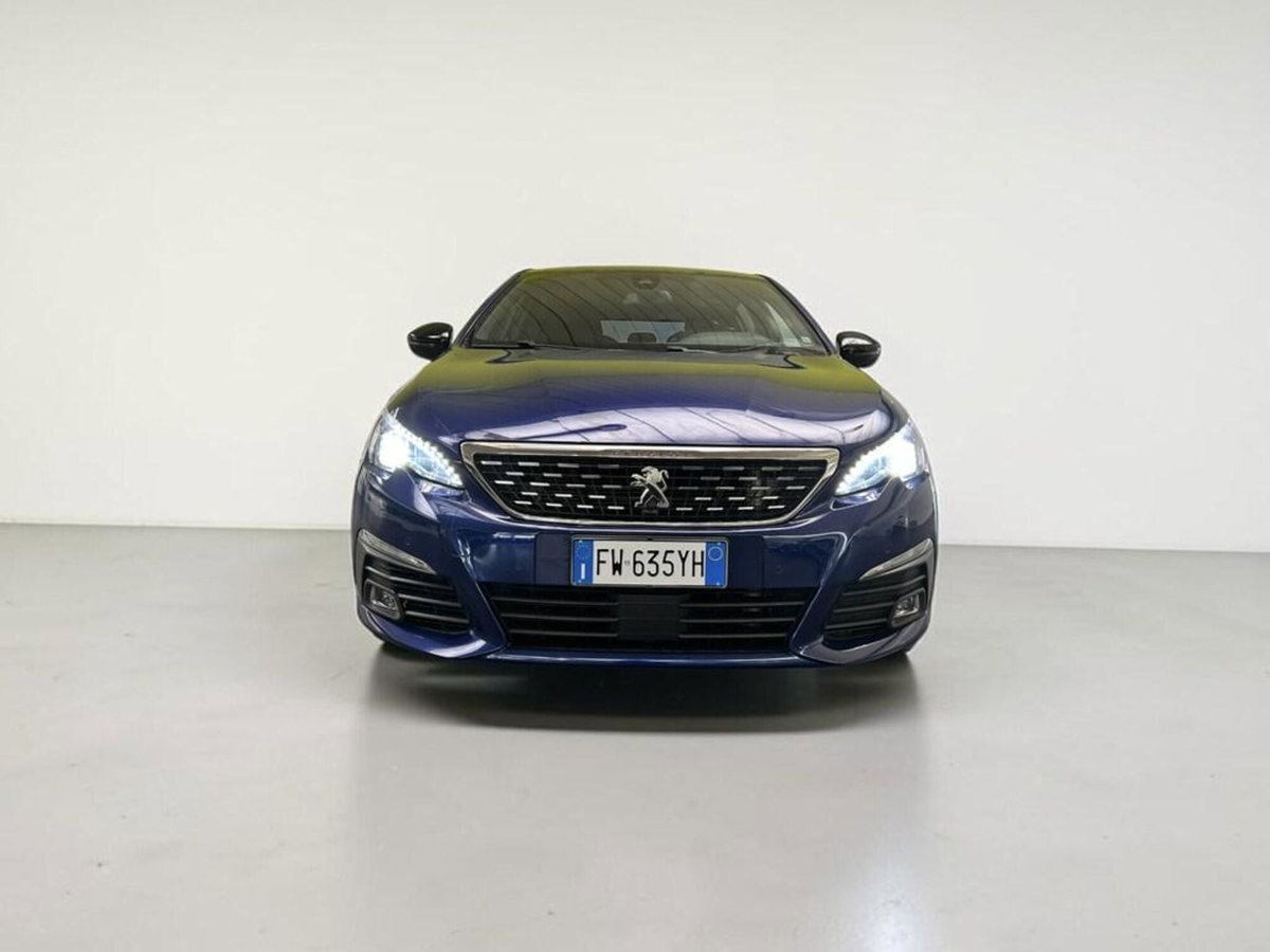 Peugeot 308 BlueHDi 130 S&S EAT8 GT Line (2)