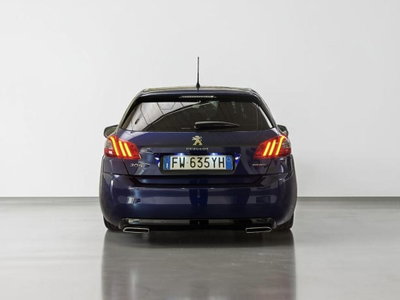 Peugeot 308 BlueHDi 130 S&S EAT8 GT Line (4)
