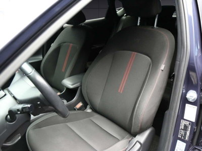 Hyundai Kona 1.0 T-GDI Hybrid 48V iMT NLine (14)