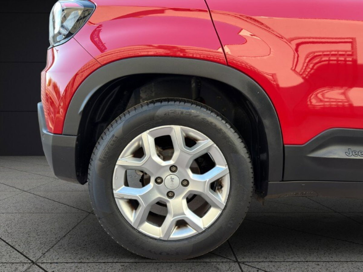 Jeep Avenger 1.2 turbo Altitude fwd 100cv (11)