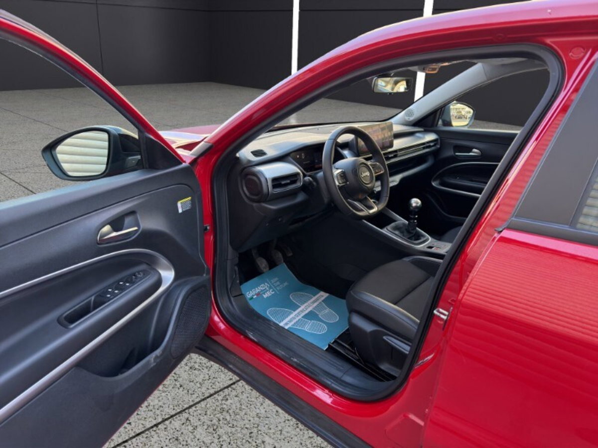 Jeep Avenger 1.2 turbo Altitude fwd 100cv (15)