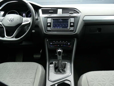 Volkswagen Tiguan 2.0 TDI 150 CV SCR DSG 4MOTION Life (19)